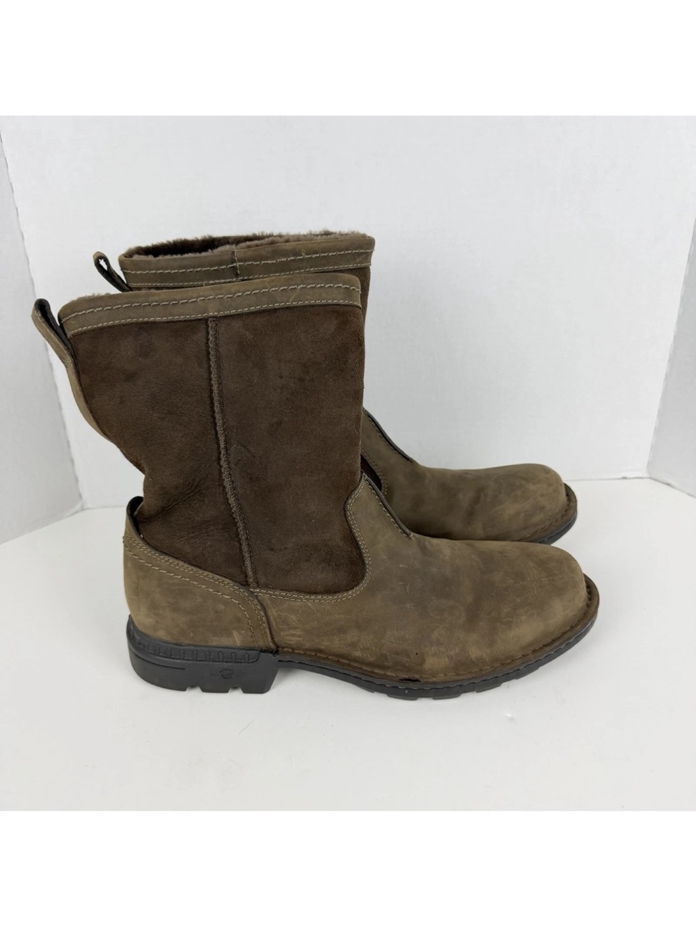 UGG Hartsville Sheepskin Brown Leather Lined Pull On Boots 5626 Mens Size 13